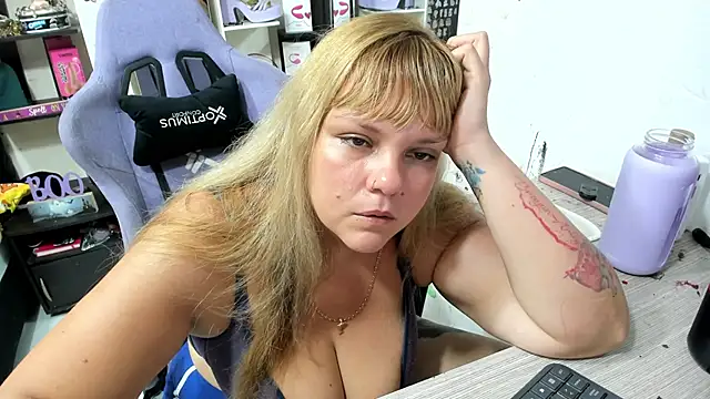 allsson queen online show from October 2025 06:34:01 PM