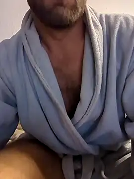 Snapshot of geilehure26 chatting on October 2025 12:29:05 AM geilehure26 online show from October 2025 12:29:05 AM