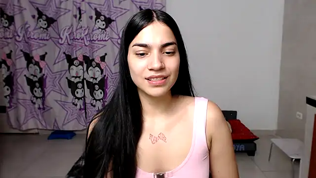 Snapshot of zendayasexxx chatting on December 2025 04:00:02 AM zendayasexxx online show from December 2025 04:00:02 AM