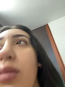 Snapshot of Hannahoff chatting on September 2025 07:14:02 PM Hannahoff online show from September 2025 07:14:02 PM