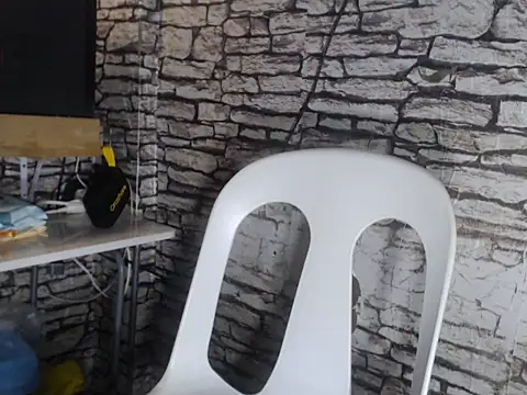 xlovercum online show from February 2026 07:18:01 AM