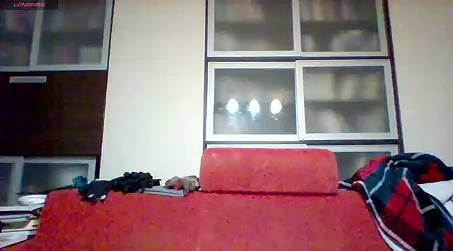 Matttthees online show from February 2025 11:21:02 PM