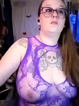 Snapshot of edgexchaos chatting on February 2026 04:43:01 AM edgexchaos online show from February 2026 04:43:01 AM