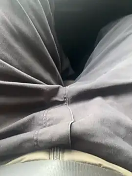 Juicyhard12 online show from March 2026 07:40:01 PM