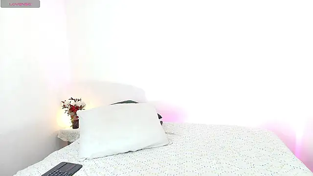 kattyytaylor online show from February 2026 01:50:02 PM