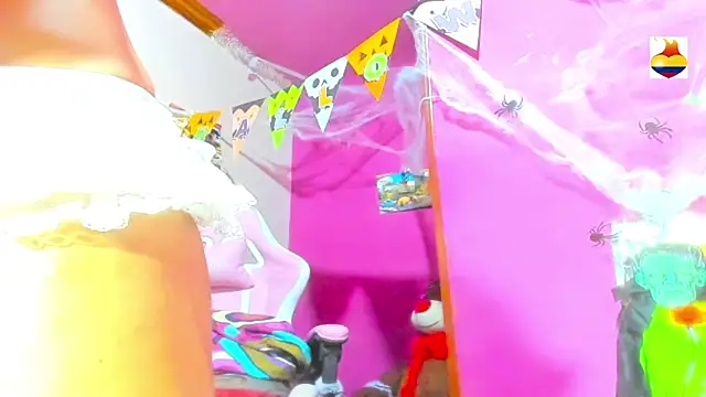 Snapshot of BARBYCHOCOLAT chatting on October 2025 12:55:01 PM BARBYCHOCOLAT online show from October 2025 12:55:01 PM