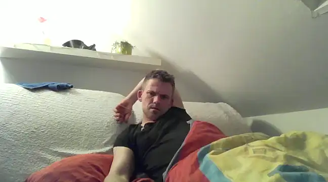 Cambitchboy online show from February 2025 11:32:01 PM