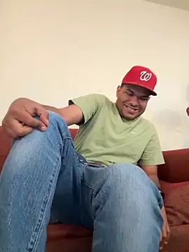 Snapshot of marhi32 chatting on September 2025 05:18:01 PM marhi32 online show from September 2025 05:18:01 PM