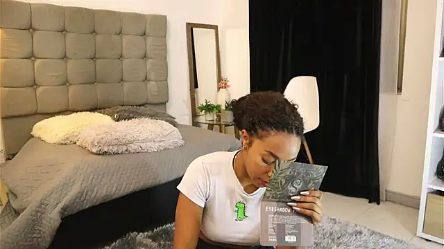 Valeriestyle online show from March 2025 03:52:02 AM