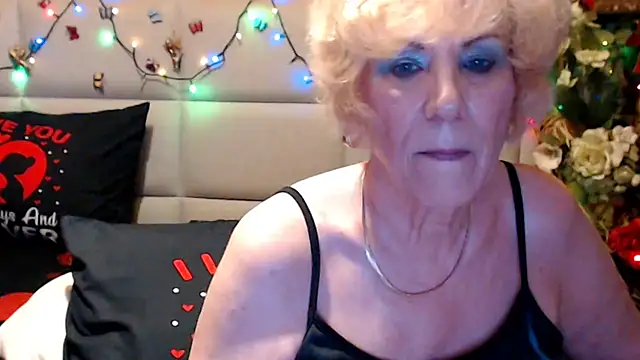 HappyWomanOn online show from June 2026 09:28:02 AM