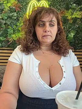 AnneKane online show from June 2026 10:06:02 AM