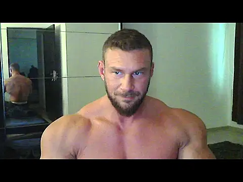 muscularkevin online show from September 2025 01:14:02 PM