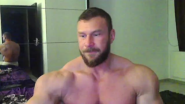 Snapshot of muscularkevin chatting on April 2026 03:32:01 AM muscularkevin online show from April 2026 03:32:01 AM