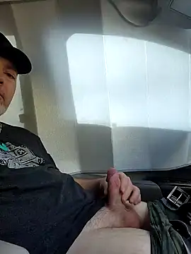 Hotredheadandtoungelasher online show from December 2024 07:21:01 PM