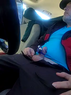 Hotredheadandtoungelasher online show from February 2026 03:10:02 PM