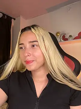 Irisweet  online show from March 2025 05:00:02 AM