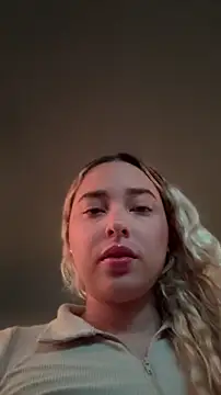 Irisweet  online show from February 2026 09:09:02 PM