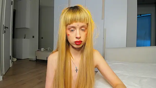 FlowerOfSin2001 online show from June 2026 11:23:01 AM