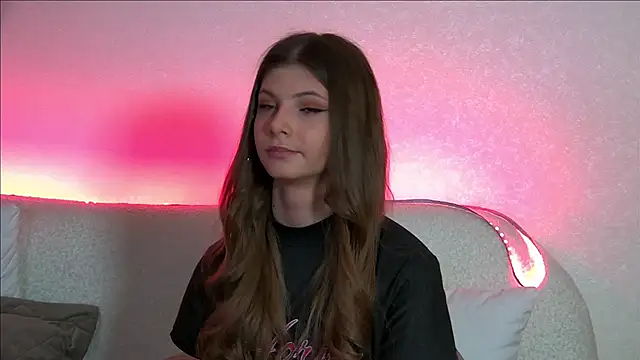 AudreyBarlow online show from March 2025 03:42:02 PM