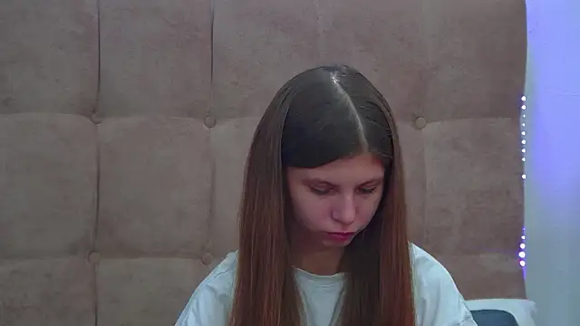 AudreyBarlow online show from November 2025 06:27:01 AM