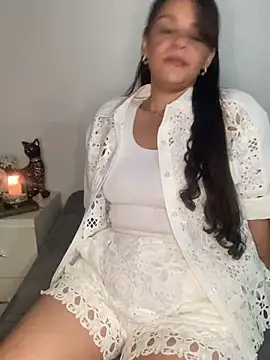 Snapshot of Kataliina chatting on January 2025 05:09:01 AM Kataliina online show from January 2025 05:09:01 AM