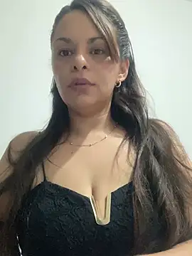 Snapshot of Kataliina chatting on February 2025 11:21:02 PM Kataliina online show from February 2025 11:21:02 PM