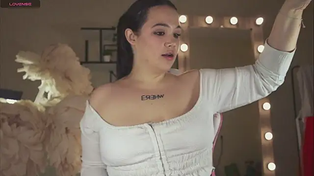 Chery Lady22 online show from January 2025 06:24:01 AM