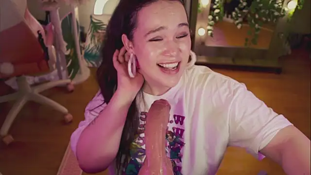 Chery Lady22 online show from March 2025 11:06:02 AM