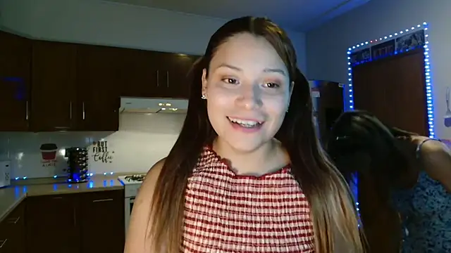 Snapshot of 3littleschoolteens chatting on May 2026 09:25:01 AM 3littleschoolteens online show from May 2026 09:25:01 AM