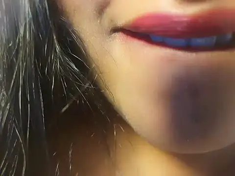 Snapshot of Savithri9 chatting on November 2025 05:28:02 AM Savithri9 online show from November 2025 05:28:02 AM