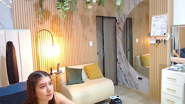 deepieredandwett online show from October 2025 03:47:02 AM