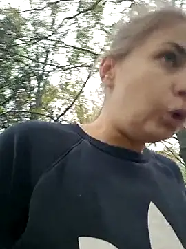 Keli Jessi online show from October 2025 02:29:01 PM