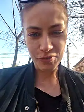 Keli Jessi online show from March 2026 01:06:01 PM