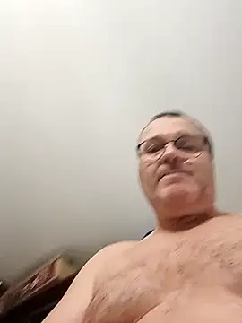 mike9473 online show from October 2025 04:29:01 PM