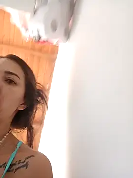 Snapshot of LunaZambrano chatting on November 2025 06:14:01 PM LunaZambrano online show from November 2025 06:14:01 PM