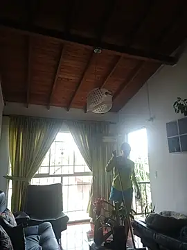 LunaZambrano online show from July 2026 01:51:02 PM