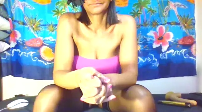 laetitiafun online show from March 2025 06:44:01 PM