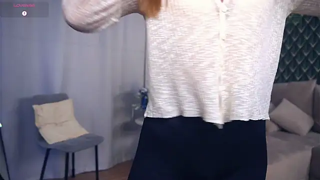 Snapshot of AmmyScotch chatting on January 2026 04:25:01 AM AmmyScotch online show from January 2026 04:25:01 AM