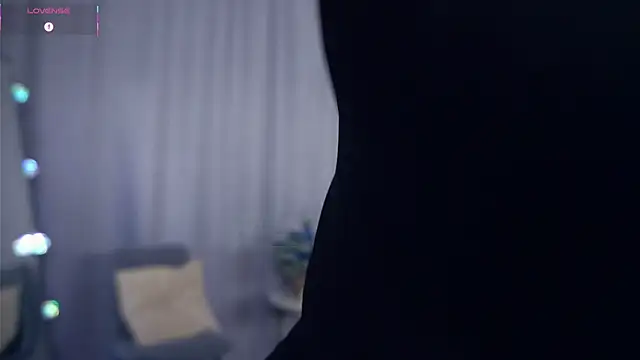 Snapshot of AmmyScotch chatting on January 2026 04:18:01 AM AmmyScotch online show from January 2026 04:18:01 AM