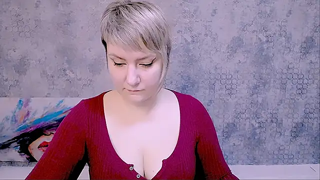 Djullia online show from February 2025 06:12:02 AM