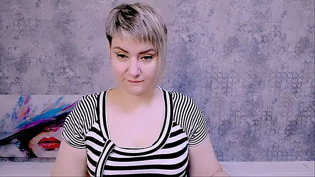 Djullia online show from October 2025 05:16:02 AM