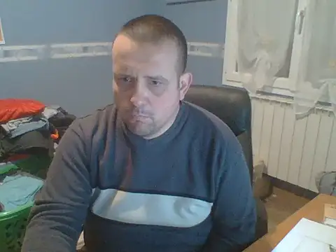 Snapshot of manubm03 chatting on February 2026 10:25:01 AM manubm03 online show from February 2026 10:25:01 AM