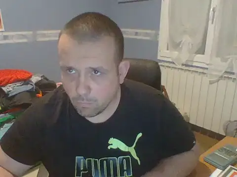 Snapshot of manubm03 chatting on February 2026 04:23:02 PM manubm03 online show from February 2026 04:23:02 PM