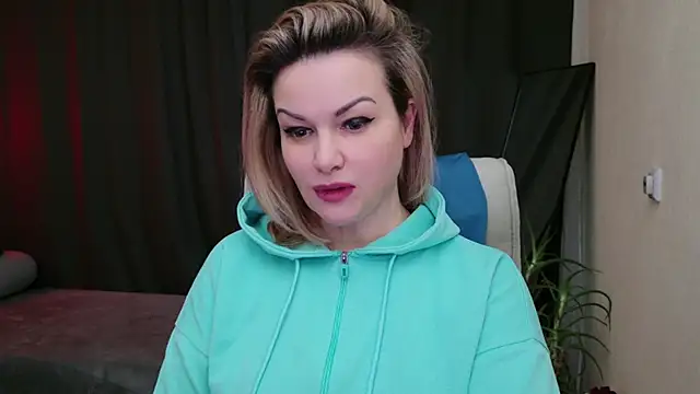 MishaMILF online show from March 2025 12:04:02 PM