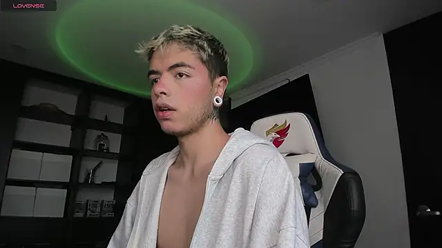  morghan  online show from December 2024 09:42:02 PM