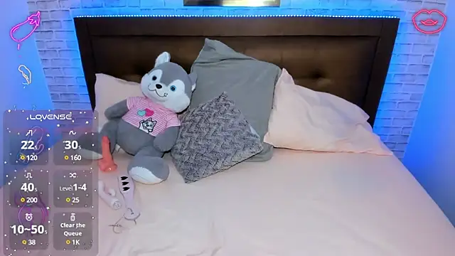 Snapshot of mila_katts chatting on February 2025 04:46:01 AM mila katts online show from February 2025 04:46:01 AM