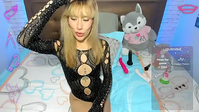 Snapshot of mila_katts chatting on February 2025 07:22:01 AM mila katts online show from February 2025 07:22:01 AM