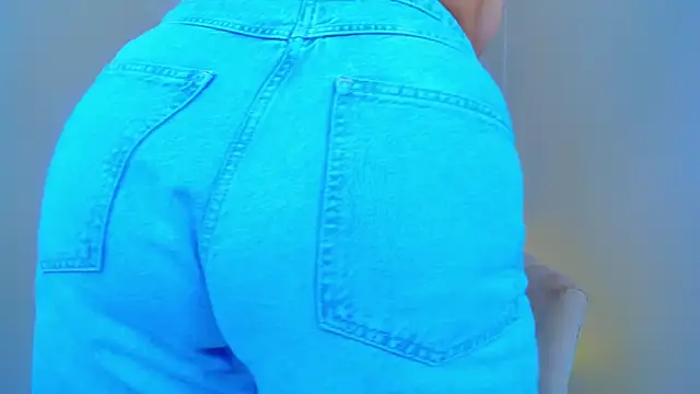 Snapshot of Carlota_peach chatting on January 2025 09:23:01 AM Carlota peach online show from January 2025 09:23:01 AM