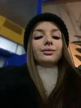 Snapshot of KrisMagnoly chatting on December 2024 04:23:01 PM KrisMagnoly online show from December 2024 04:23:01 PM