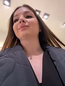 Snapshot of KrisMagnoly chatting on December 2024 02:38:02 PM KrisMagnoly online show from December 2024 02:38:02 PM